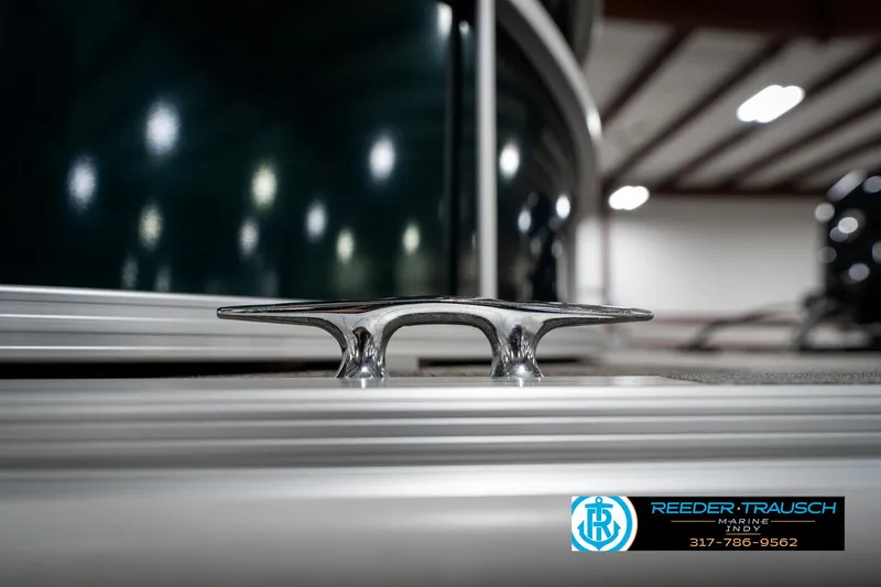 Slide: The Image of 2024 SunChaser 16 Vista boat cleat in a showroom setting. - 47
