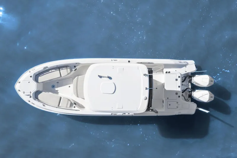 Slide: The Image of Boston Whaler 280 Dauntless 2023 - 11