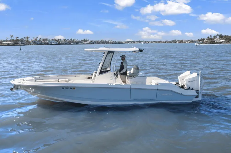 Slide: The Image of Boston Whaler 280 Dauntless 2023 - 7