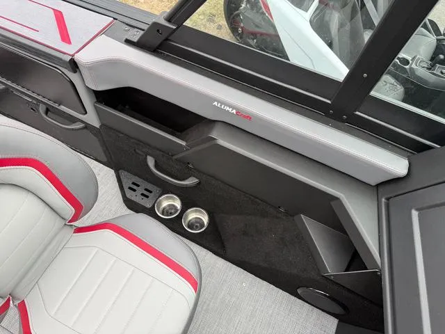 Slide: The Image of Alumacraft Trophy 175X Sport 2025 - 22