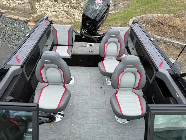 Slide: The Image of Alumacraft Trophy 175X Sport 2025 - 15