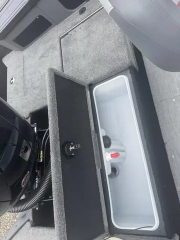 Slide: The Image of Alumacraft Trophy 175X Sport 2025 - 11