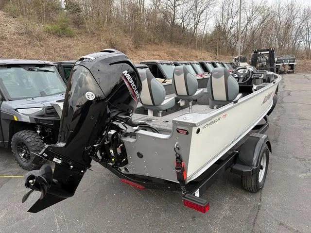 Slide: The Image of Alumacraft Voyageur 175 SC 2024 - 5