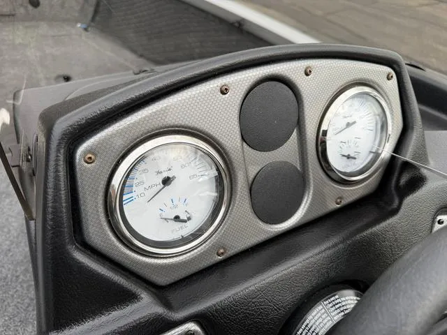 Slide: The Image of Alumacraft Voyageur 175 SC 2024 - 16