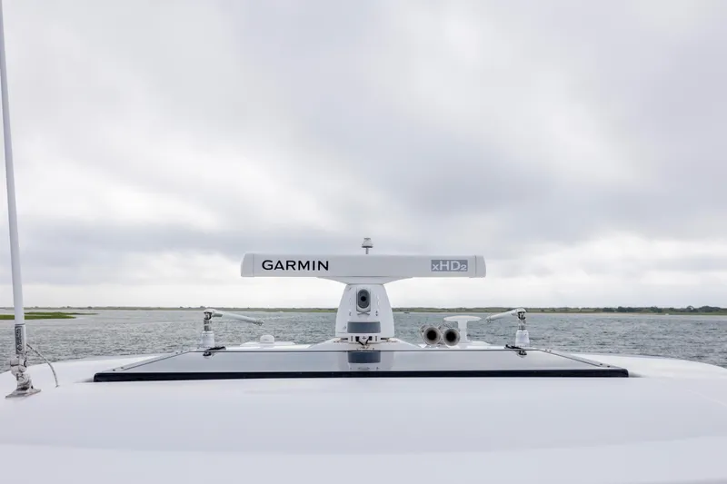 Slide: The Image of Regal 38 SAV 2022 - 43