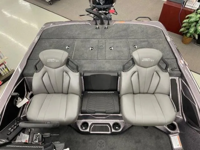 Slide: The Image of Skeeter ZXR21SE 2025 - 10