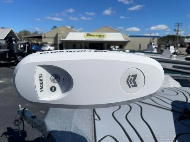 Slide: The Image of Xpress H22B Bay 2025 - 3