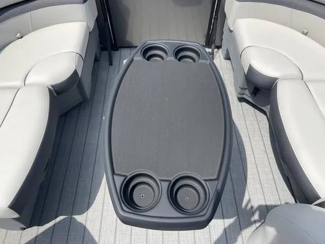 Slide: The Image of Starcraft EXS 1 2025 - 15