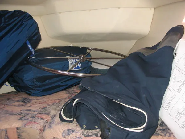 Slide: The Image of V-berth - 10