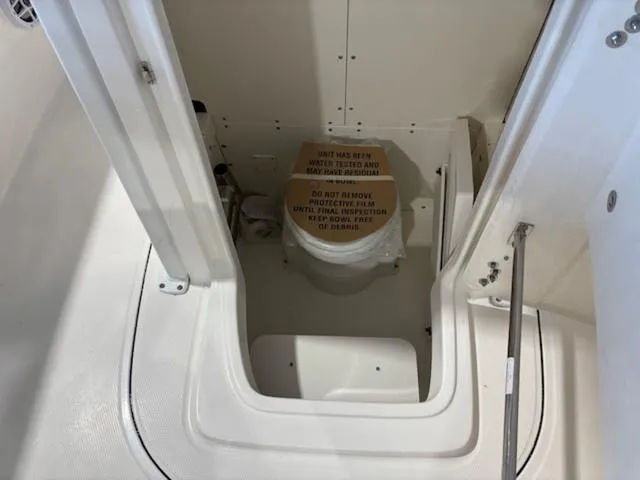 Slide: The Image of Robalo R230 Center Console 2025 - 11