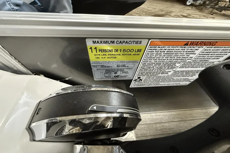 Slide: The Image of Sylvan MIRAGE8522 2021 - 21