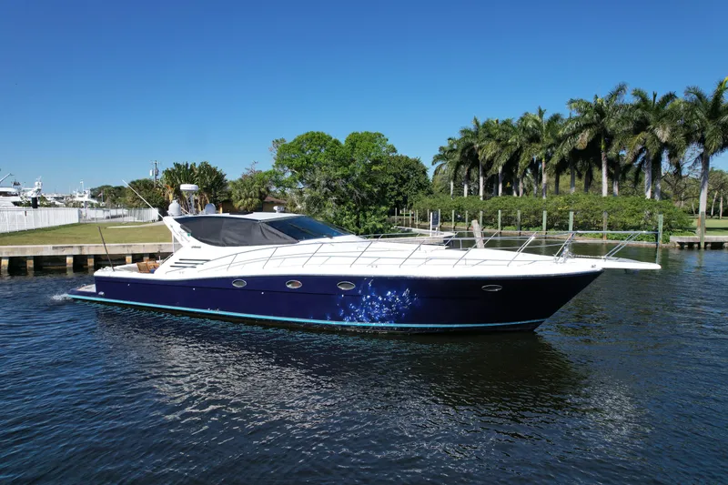 Slide: The Image of Uniesse 57 Open 1999 - 108