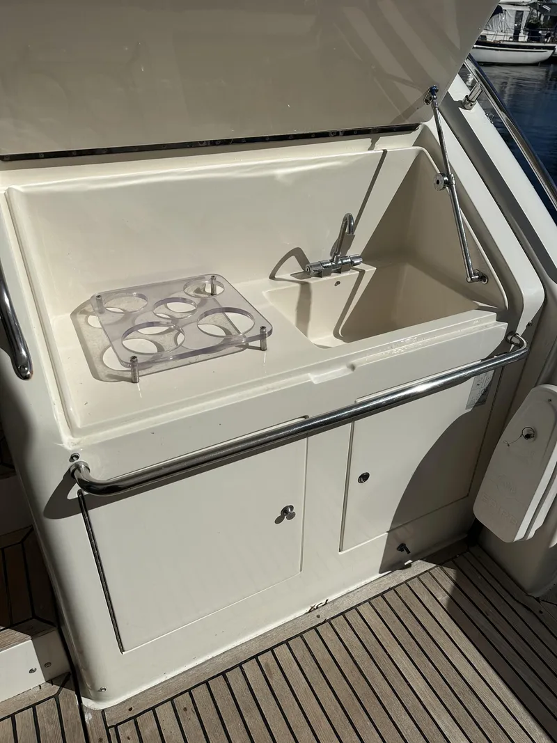 Slide: The Image of Uniesse 57 Open 1999 - 77