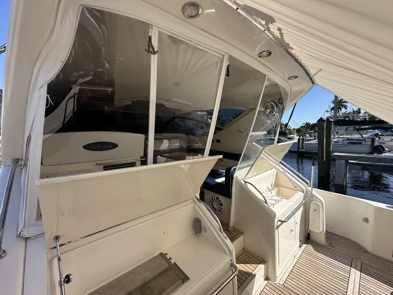 Slide: The Image of Uniesse 57 Open 1999 - 83