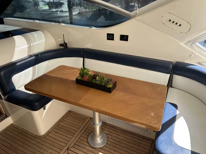 Slide: The Image of Uniesse 57 Open 1999 - 84