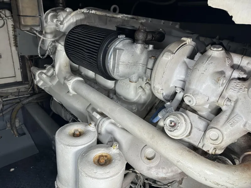 Slide: The Image of Uniesse 57 Open 1999 - 97