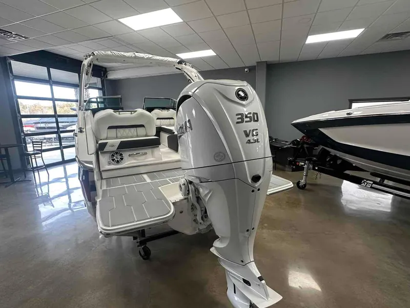 Slide: The Image of Regal LX6 2025 - 7