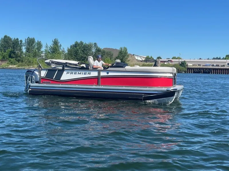 Slide: The Image of Premier 210 Sunsation RF 2024 - 13