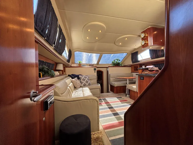Slide: The Image of Cruisers 415 Express Motoryacht 2006 - 59