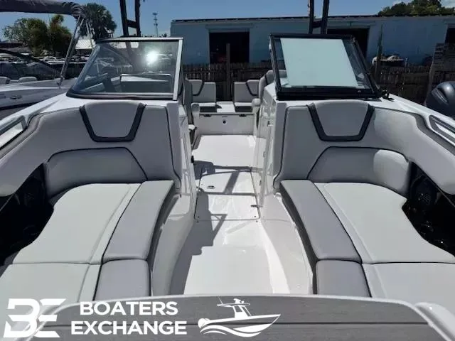 Slide: The Image of Yamaha AR250 2025 - 10