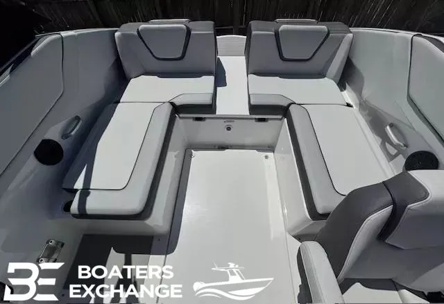 Slide: The Image of Yamaha AR250 2025 - 3