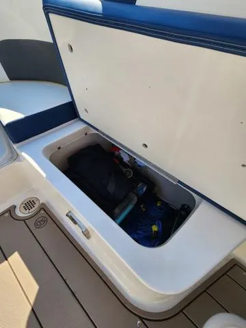 Slide: The Image of Chaparral 270 OSX 2023 - 17