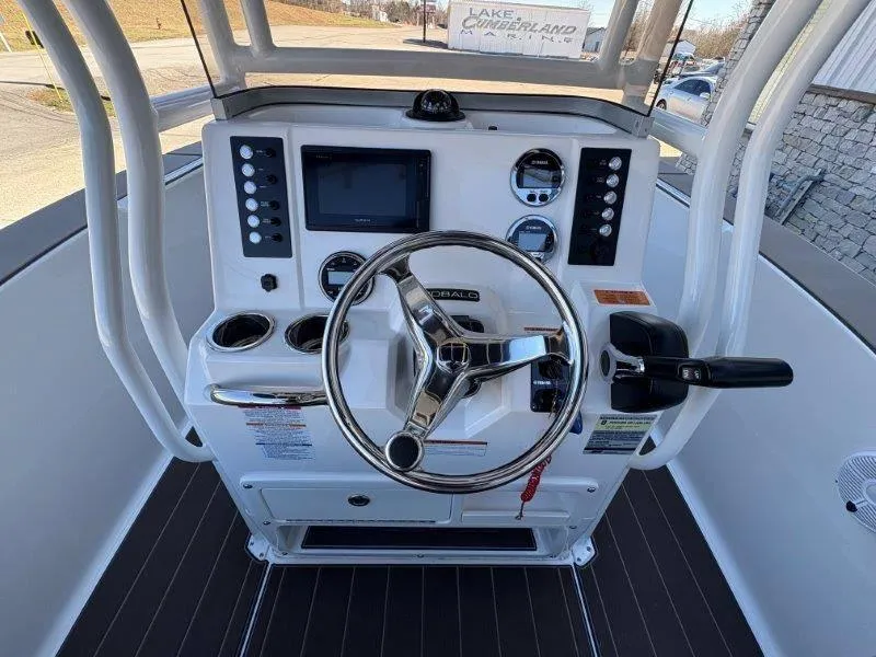 Slide: The Image of Robalo R202 Explorer 2020 - 46