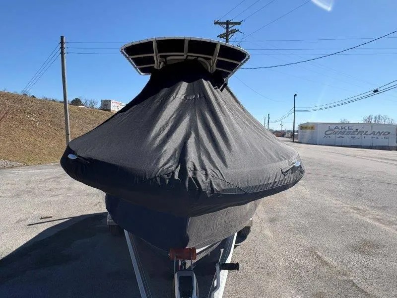 Slide: The Image of Robalo R202 Explorer 2020 - 86