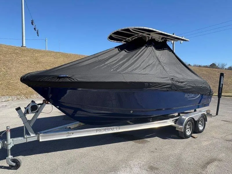 Slide: The Image of Robalo R202 Explorer 2020 - 88