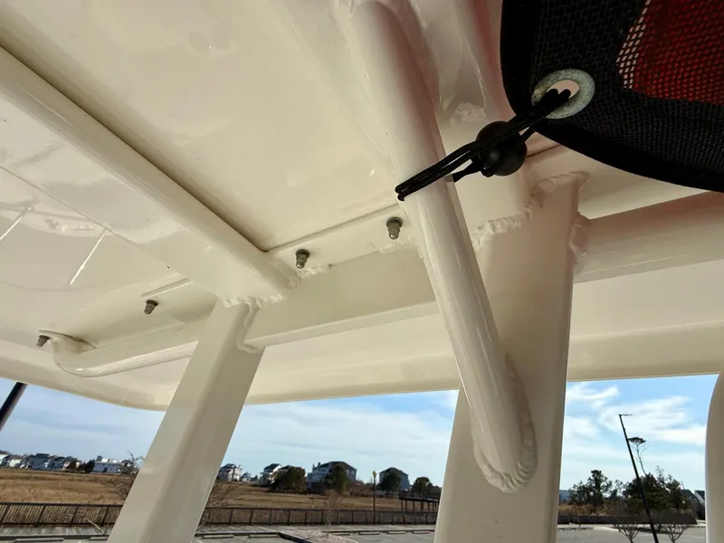 Slide: The Image of Boston Whaler 210 Dauntless 2020 - 33