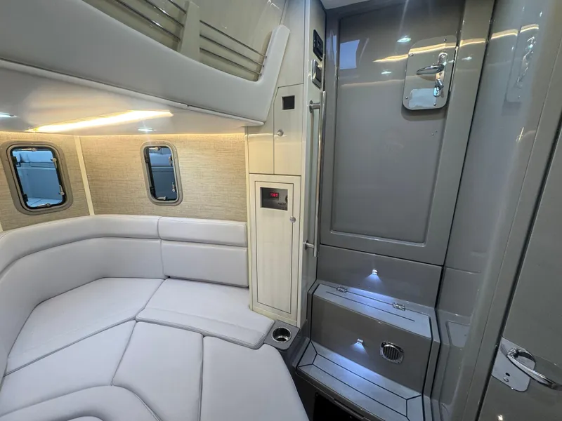 Slide: The Image of HCB 42 Lujo 2024 - 37