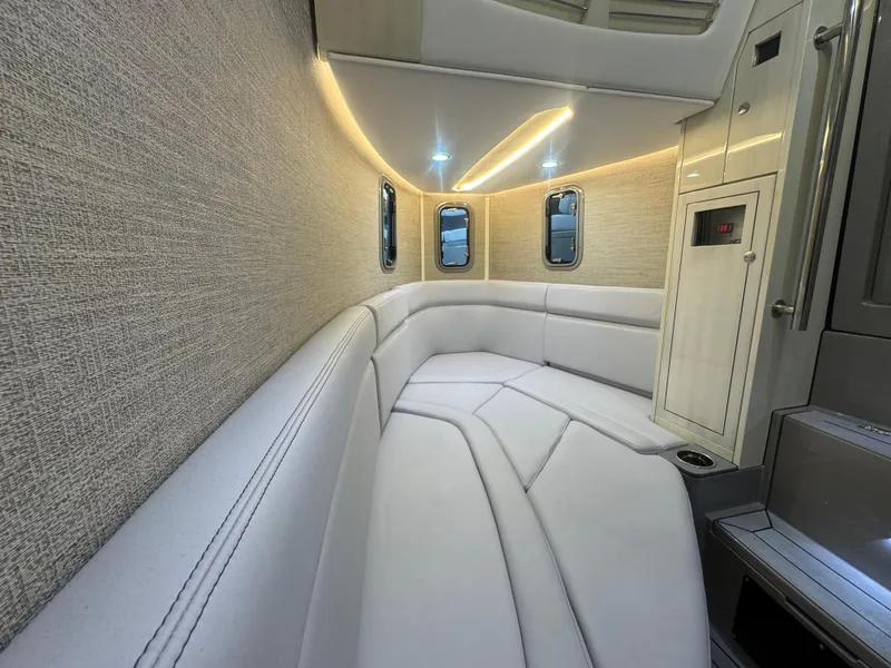 Slide: The Image of HCB 42 Lujo 2024 - 46