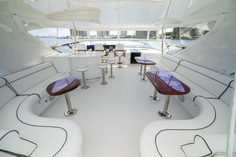 Slide: The Image of Hatteras 80 Motor Yacht 2005 - 51