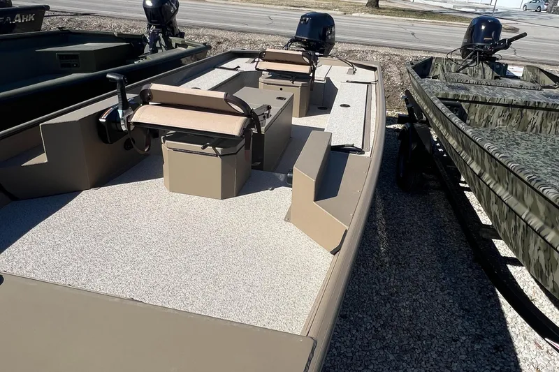 Slide: The Image of Manufacturer Provided Image - 10