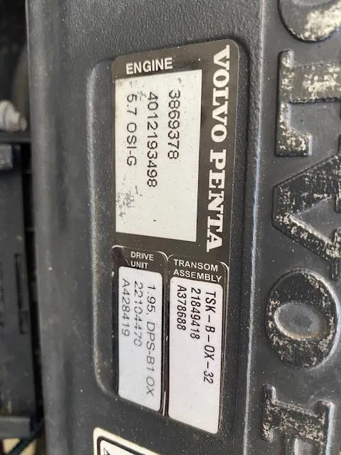 Slide: The Image of Regal 2565 Express Cruiser 2007 - 17