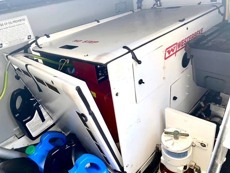 Slide: The Image of Chris-Craft Roamer 40 2007 - 64