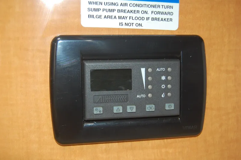 Slide: The Image of Air Conditioning / Heat - 16