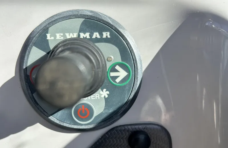 Slide: The Image of Lewmar control panel on 2006 Chaparral Signature 350 boat. - 41