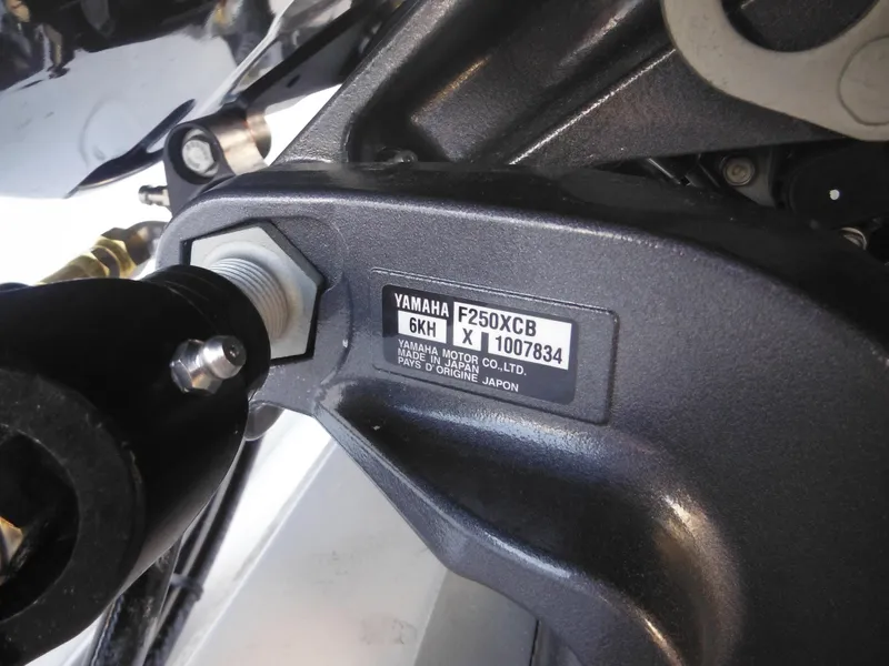 Slide: The Image of Close-up of Yamaha F250XCB engine part on 2025 Tidewater 232 LXF boat. - 7
