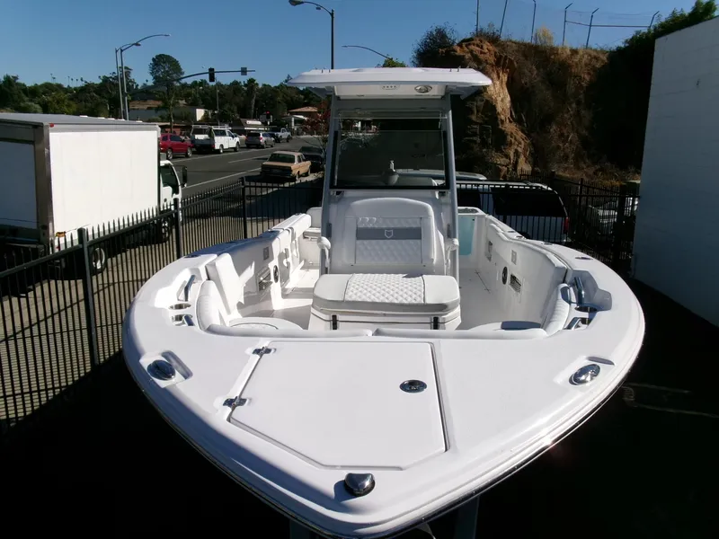 Slide: The Image of Sea Fox 268 Commander 2025 - 51