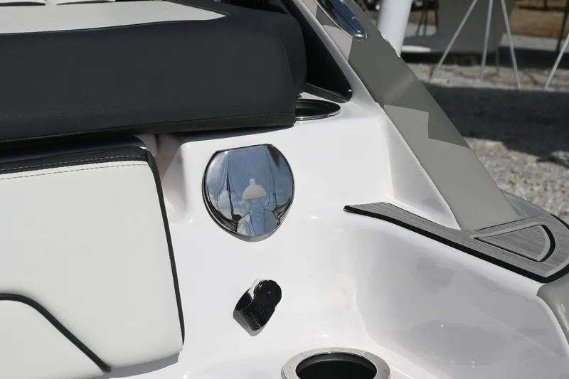 Slide: The Image of 2023 Yamaha Boats 252SD interior detail with sleek design and modern features. - 21