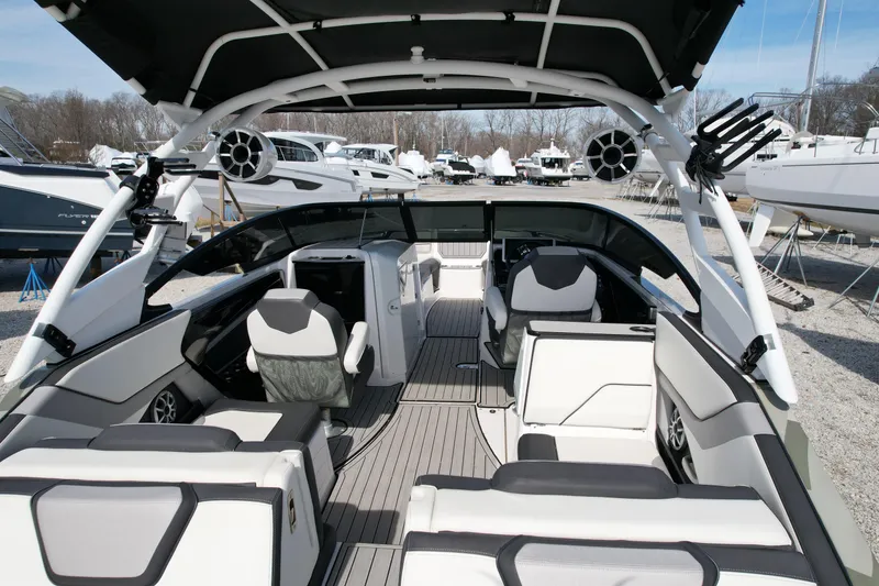 Slide: The Image of 2023 Yamaha Boats 252SD interior with modern seating and sleek design. - 3
