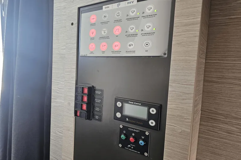 Slide: The Image of Fountaine Pajot MY 6 2023 - 111