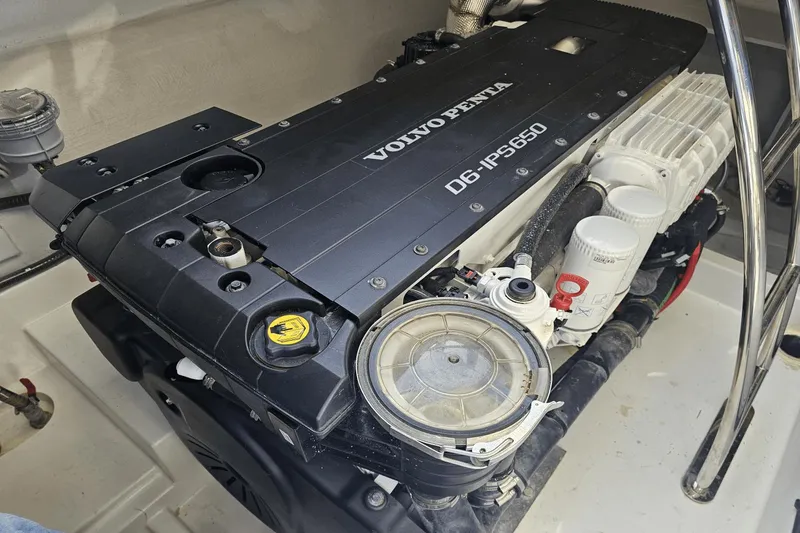 Slide: The Image of Fountaine Pajot MY 6 2023 - 26