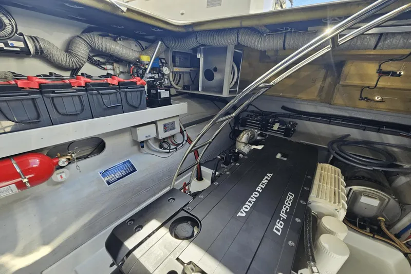 Slide: The Image of Fountaine Pajot MY 6 2023 - 43