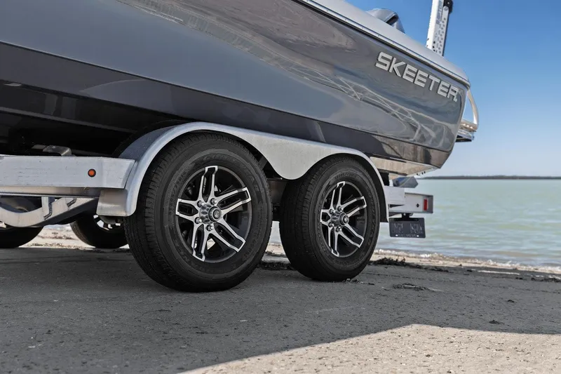 Slide: The Image of Skeeter SX 2350 2022 - 42