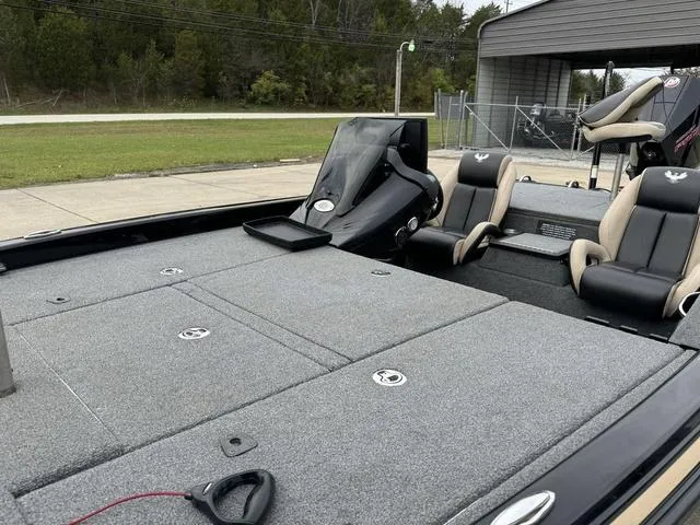 Slide: The Image of 2023 Phoenix 721 Pro XP boat with spacious deck and comfortable seating. - 17