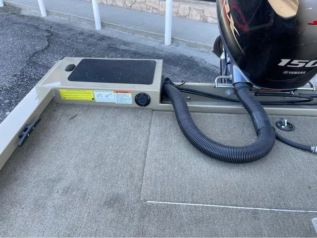 Slide: The Image of 2022 G3 Sportsman 1910 boat deck with Yamaha 150 engine. - 12