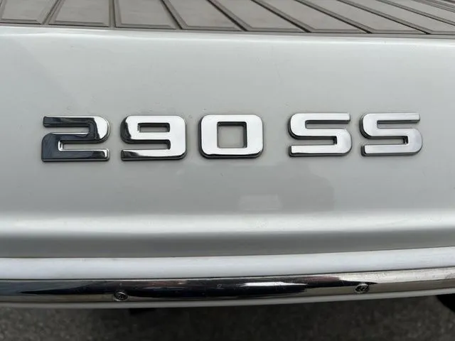 Slide: The Image of Crownline Boats 290 SS 2021 - 7