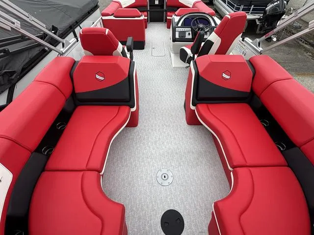 Slide: The Image of South Bay 525RS 2025 - 12